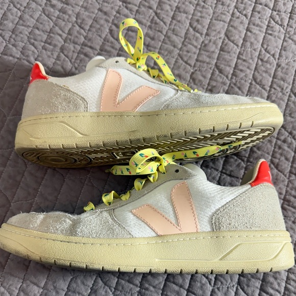 Veja V-10 Women's Sneakers - White, Pink, and Tan - Picture 6 of 11